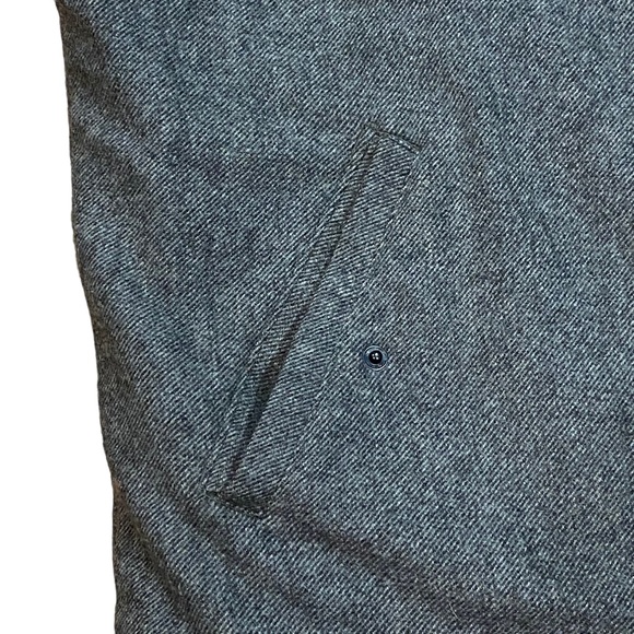 Woolrich Bear Claw Black Gray Wool  Zip Front Vest Jacket Quilted Lining Sz XXL - Picture 10 of 11